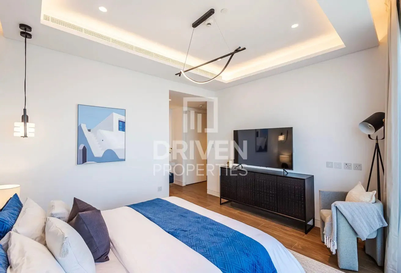 High Floor | High End Finishing and Vacant