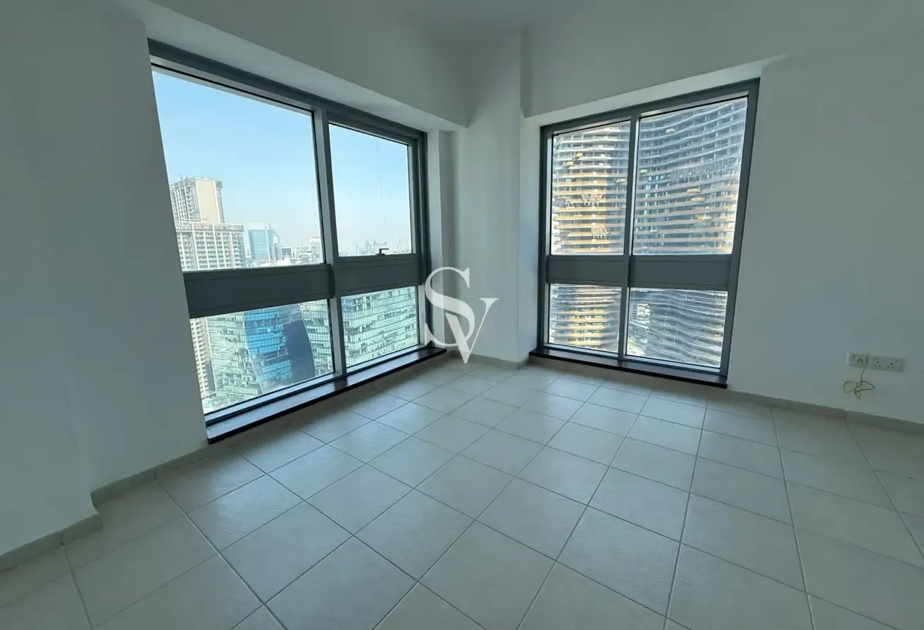 VASTU COMPLIANT | MAIDS ROOM | OPUS VIEW