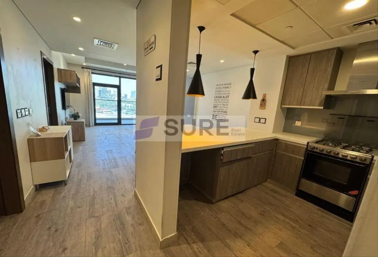 Semi-Furnished | Modern 1 Bedroom | District 14