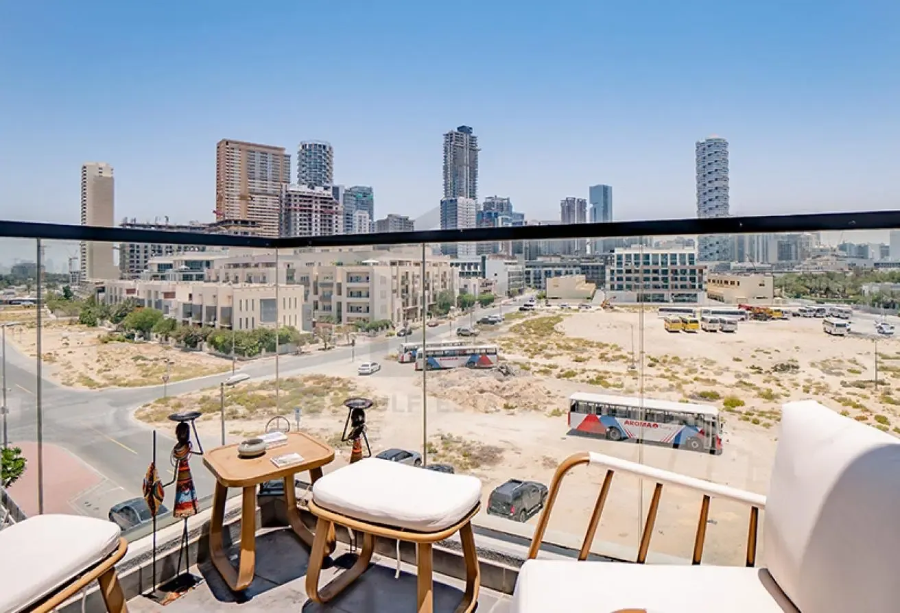 Well-Connected Community | Vacant | Furnished