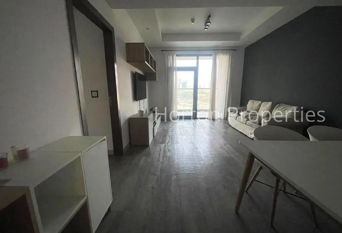 FURNISHED I MAID ROOM I NEAR PARK