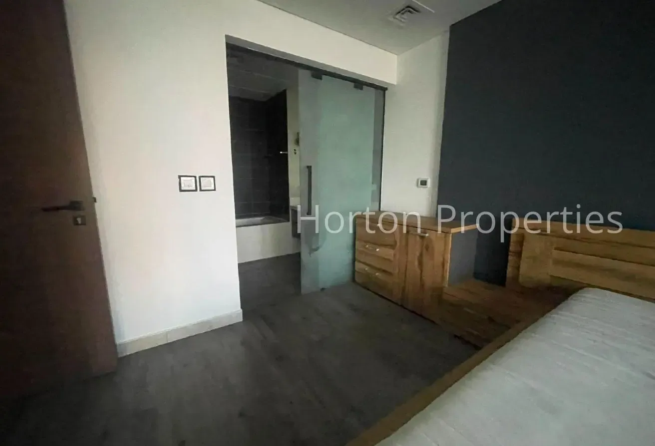 FURNISHED I MAID ROOM I NEAR PARK