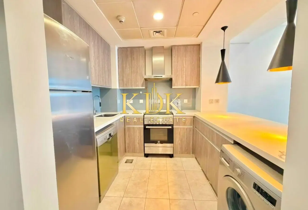 1 BR + Storage | Big Layout | 12 Cheques