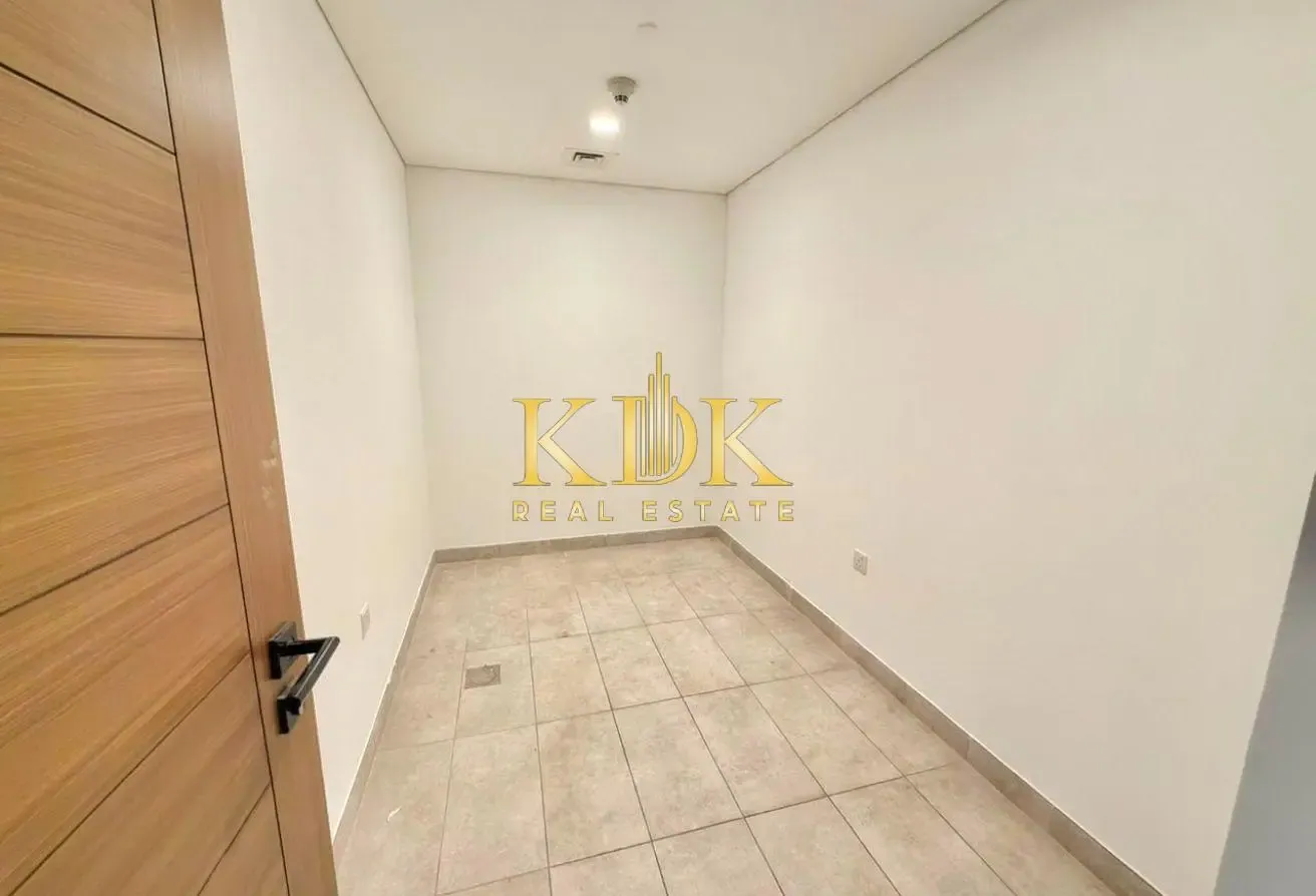 1 BR + Storage | Big Layout | 12 Cheques