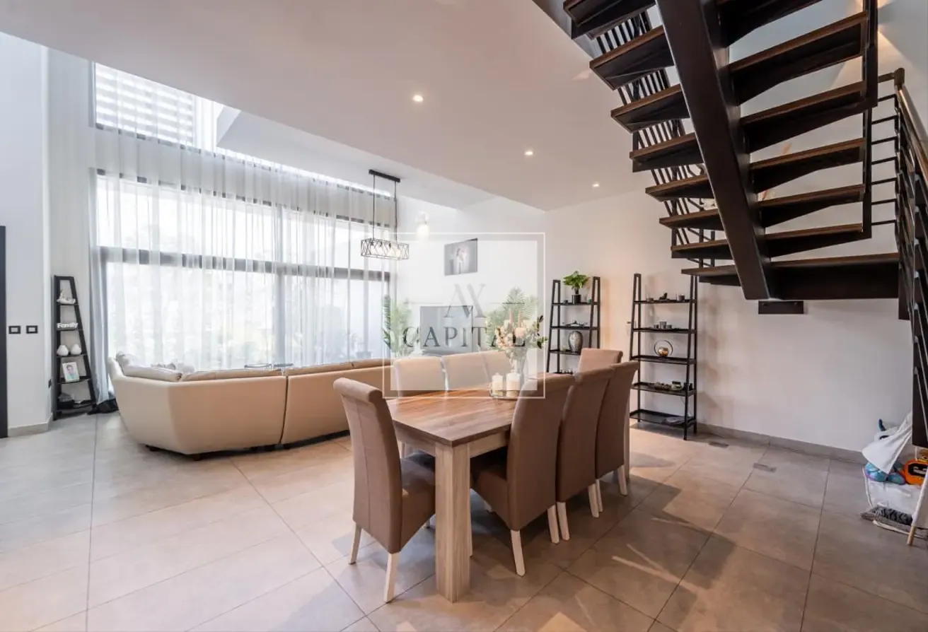 Stunning 4 Bedrooms | Maid Room | Near mall