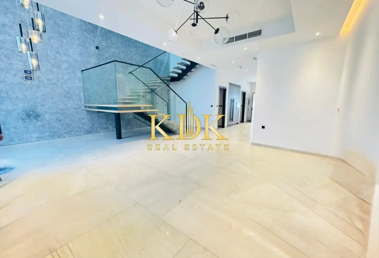 Elevator Installed | Prime Location | Low Price
