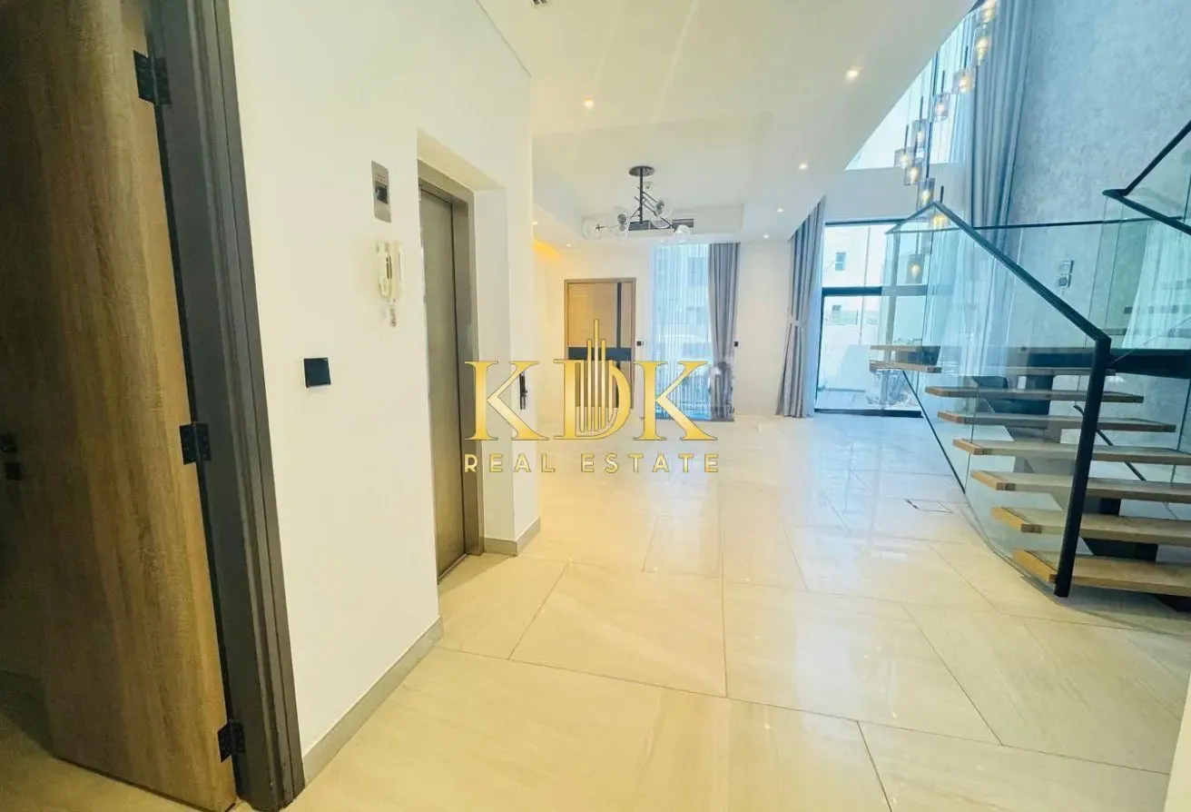 Elevator Installed | Prime Location | Low Price