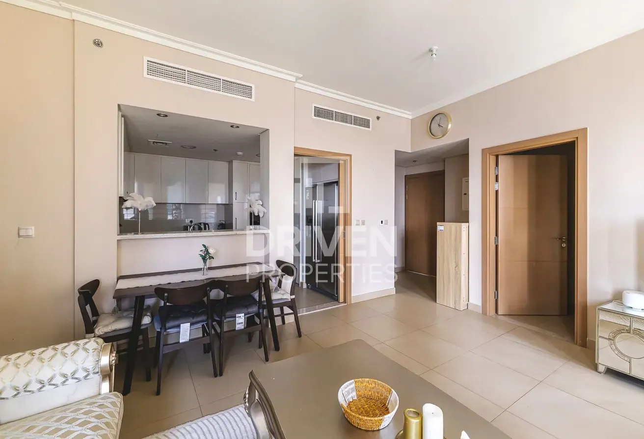 Spacious Layout | Ready to Move in | Sea View