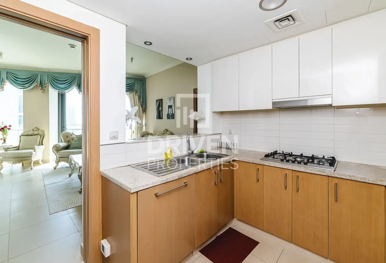 Spacious Layout | Ready to Move in | Sea View