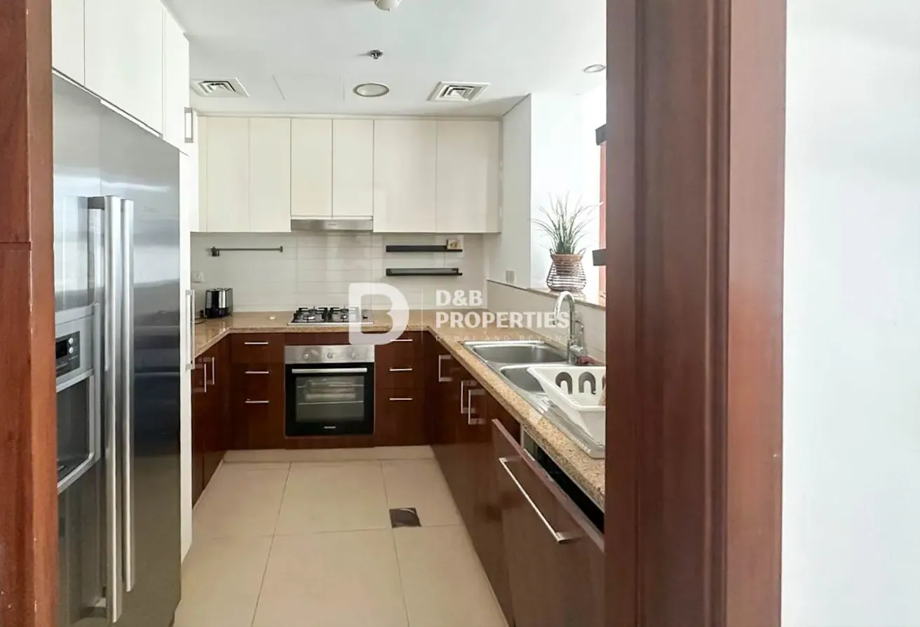 Fully Furnished | Downtown View | Well Maintained