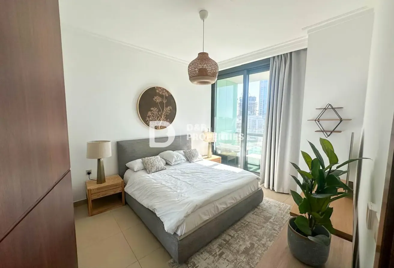 Fully Furnished | Downtown View | Well Maintained