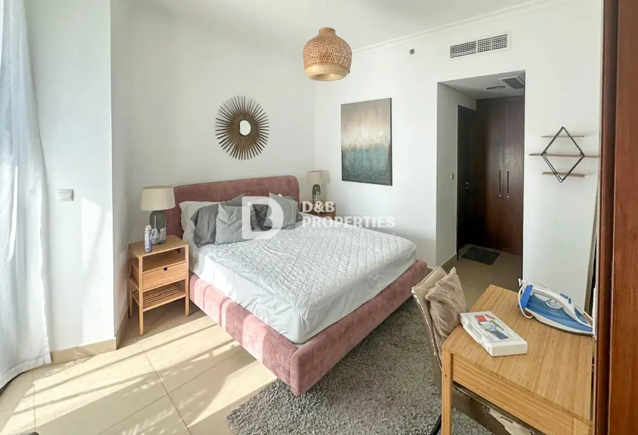 Fully Furnished | Downtown View | Well Maintained