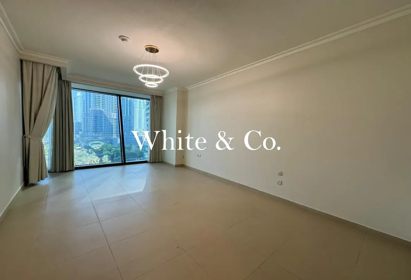 Unfurnished | Burj Khalifa View | Vacant