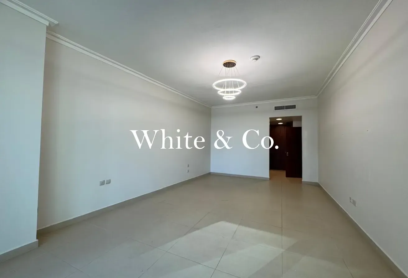 Unfurnished | Burj Khalifa View | Vacant