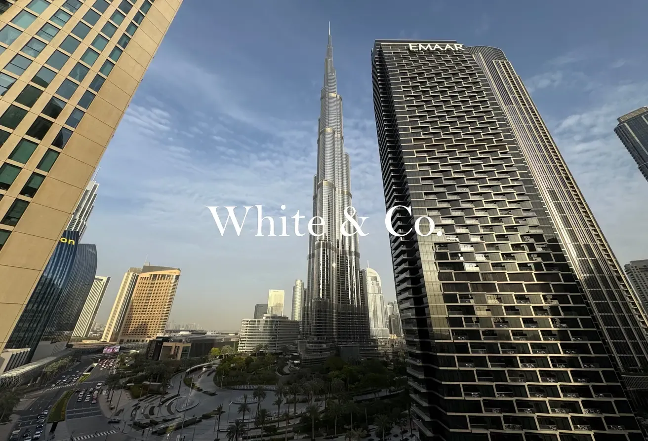 Unfurnished | Burj Khalifa View | Vacant