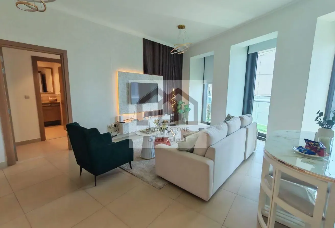Spacious 2 BHK | End Corner | Fully Furnished