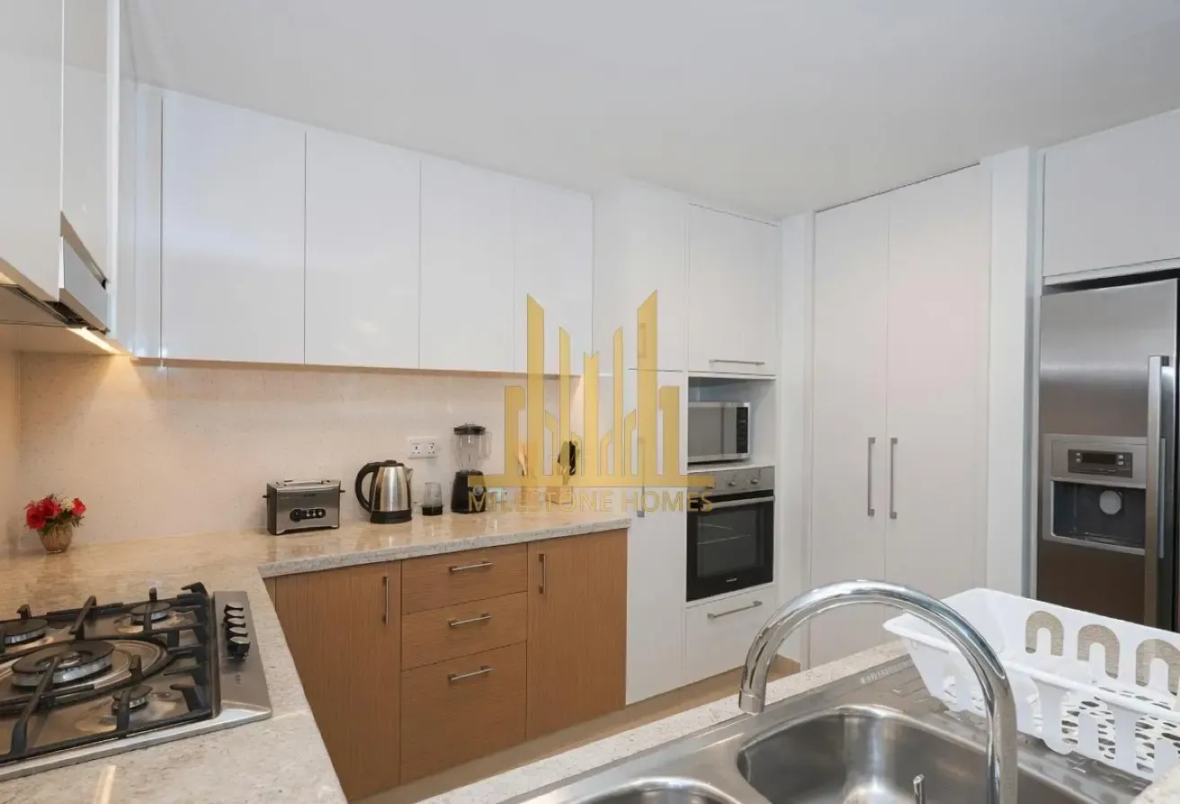 Fully Furnished Metro Connected Chiller Free