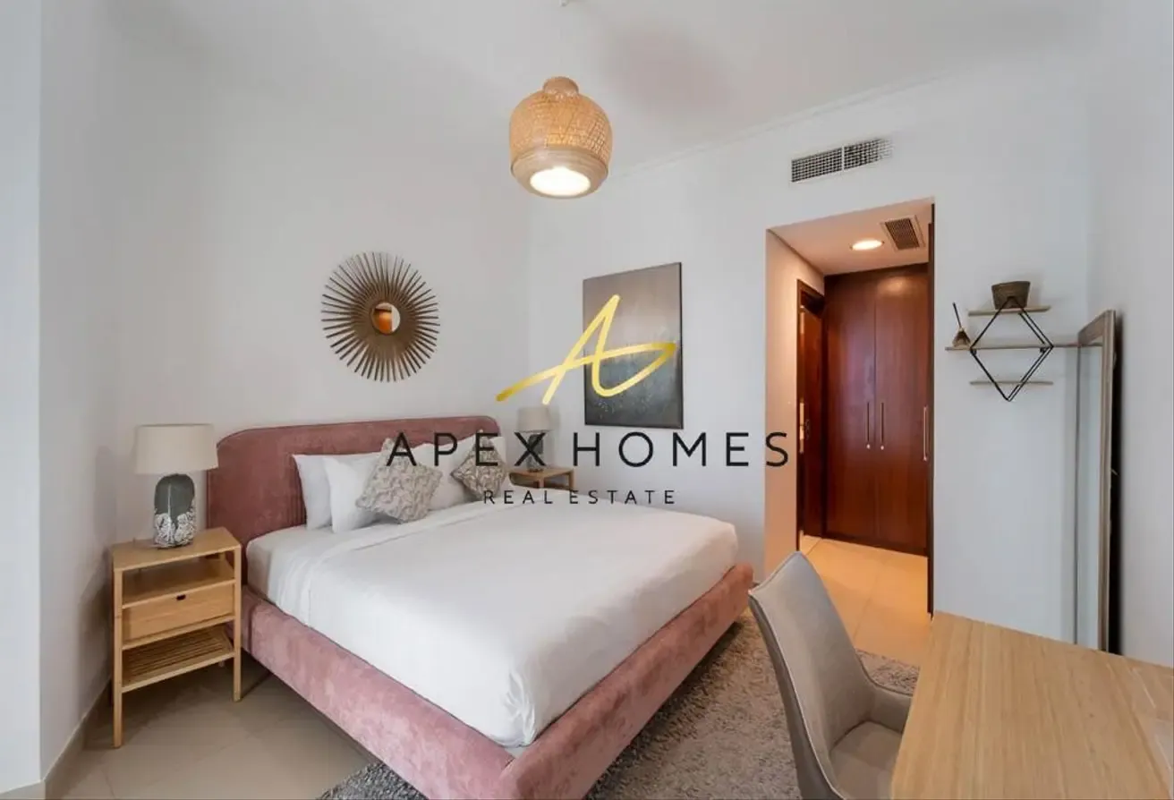 Vacant Now | Community View | Fully Furnished