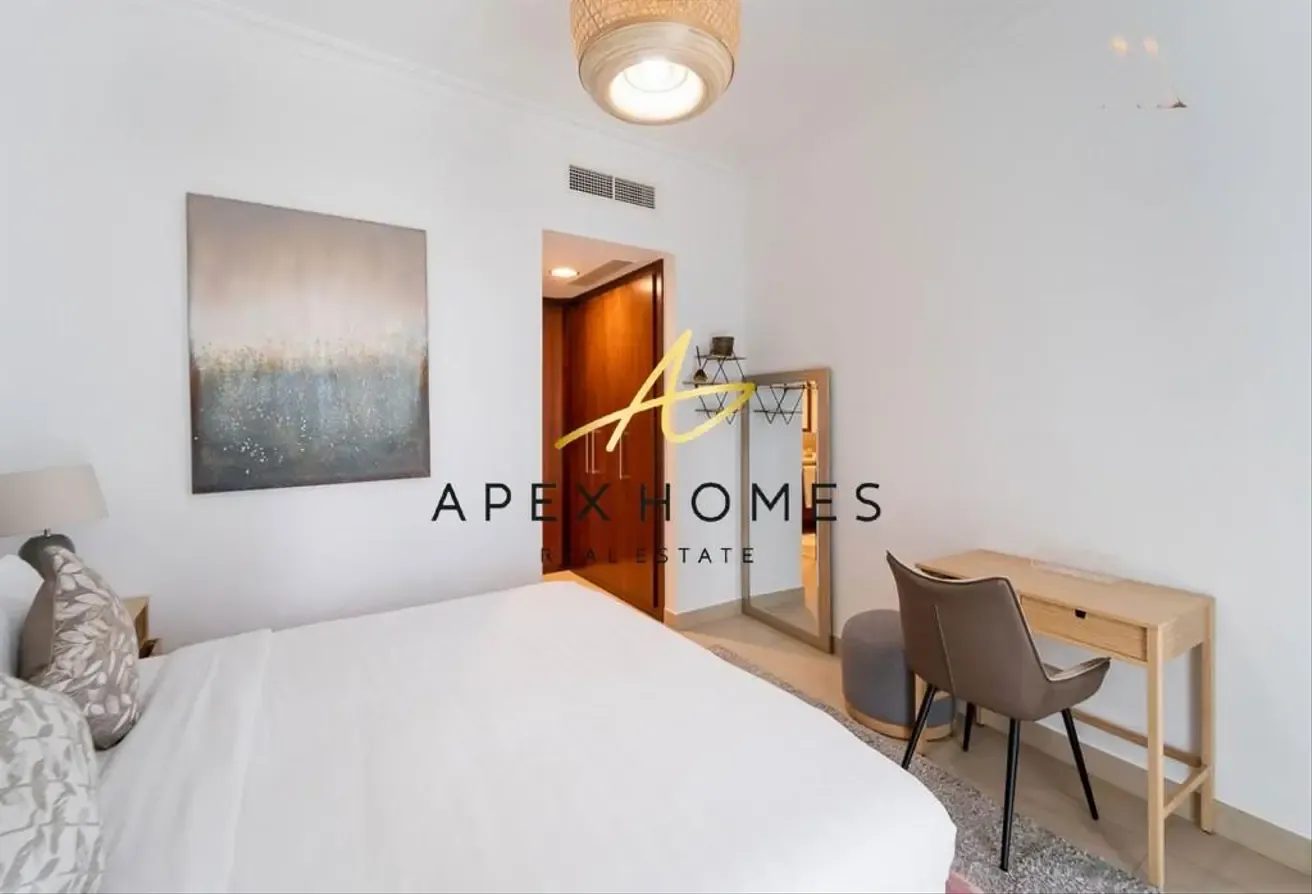 Vacant Now | Community View | Fully Furnished