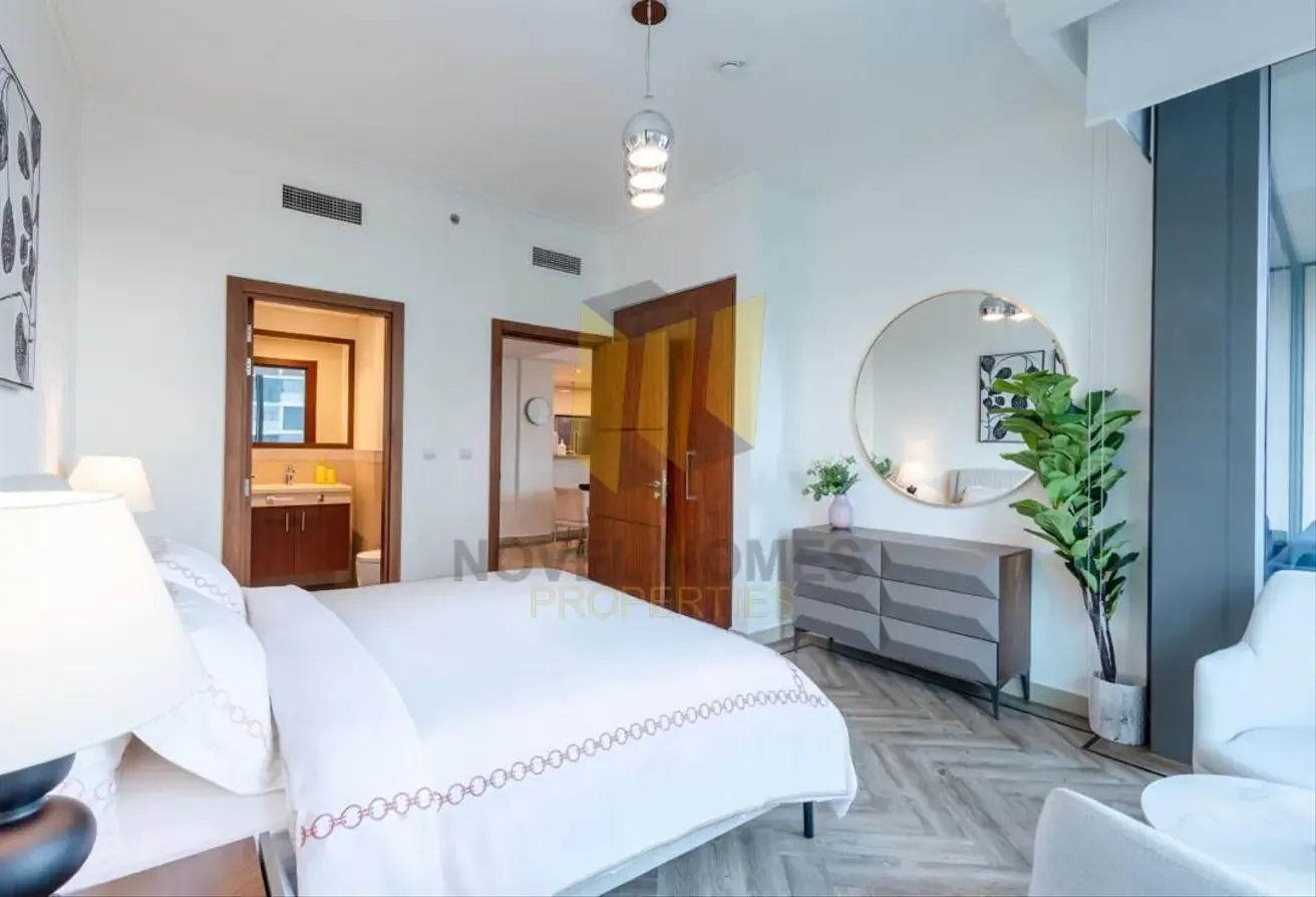 Upgraded Unit | Burj Khalifa View | Furnished