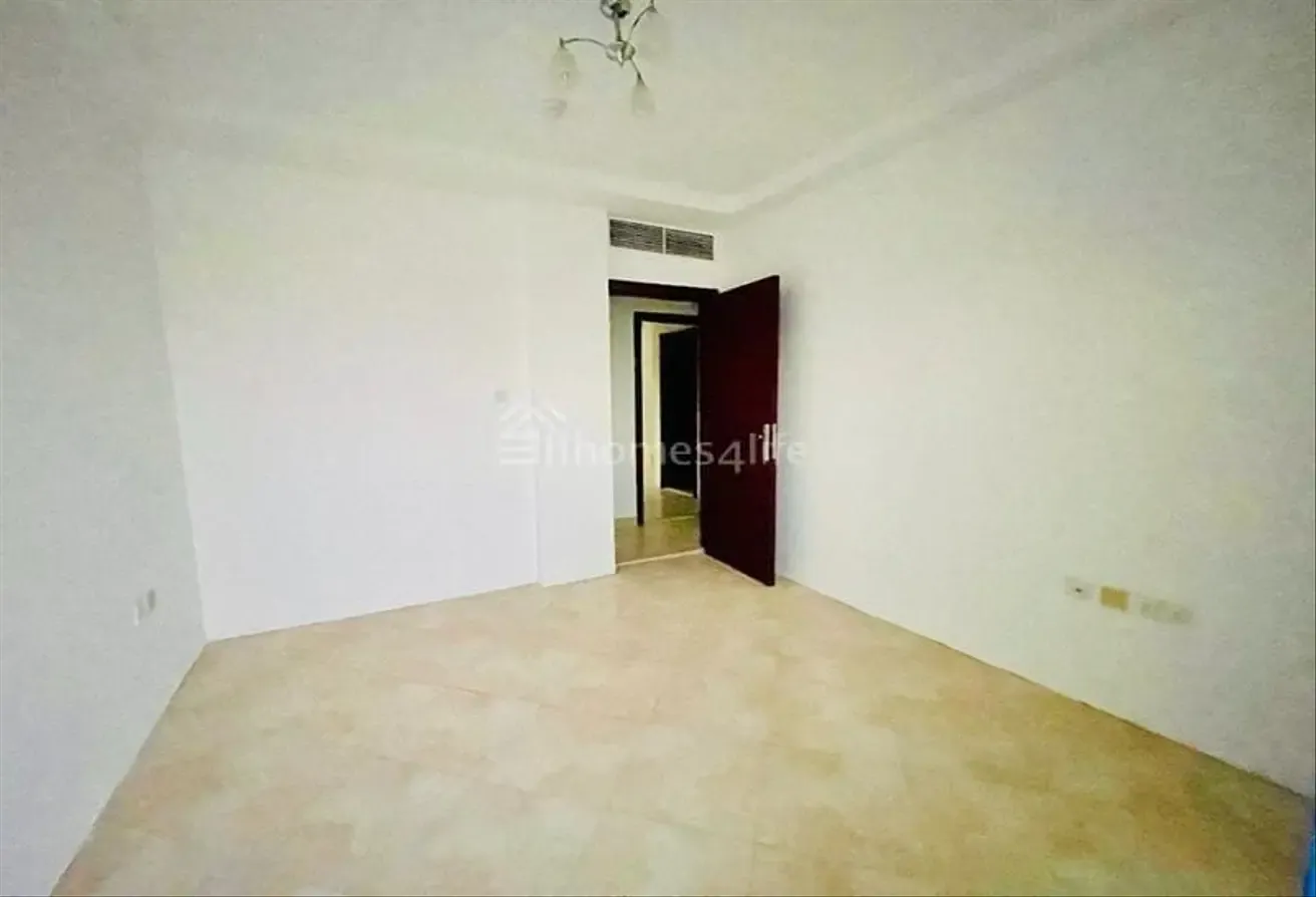 Spacious | 3 Bed | Multiple Cheques Option