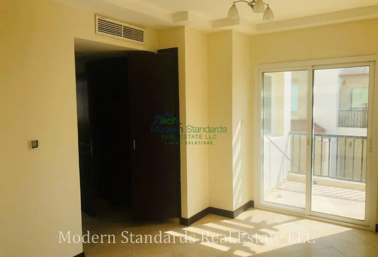 Private Garden | Big layout | Family area