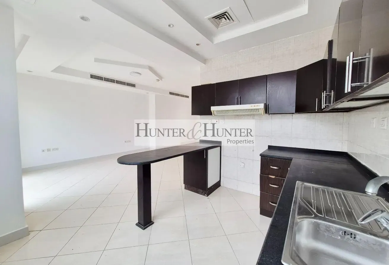 READY TO MOVE IN | CHILLER FREE | GREAT CONDITION