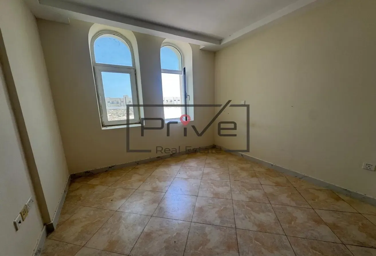 Ready to Move | Spacious | Well Maintained