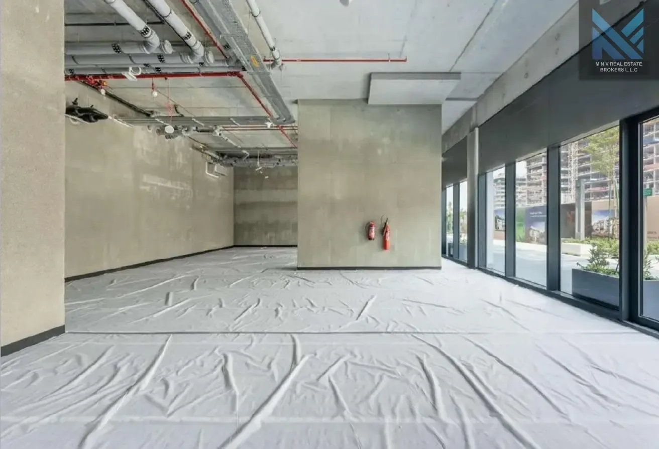 FOOD & BEVERAGES | PRIME LOCATION | HIGH FOOTFALL
