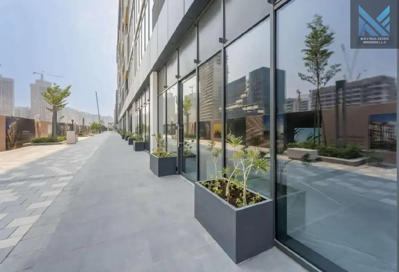 FOOD & BEVERAGES | PRIME LOCATION | HIGH FOOTFALL