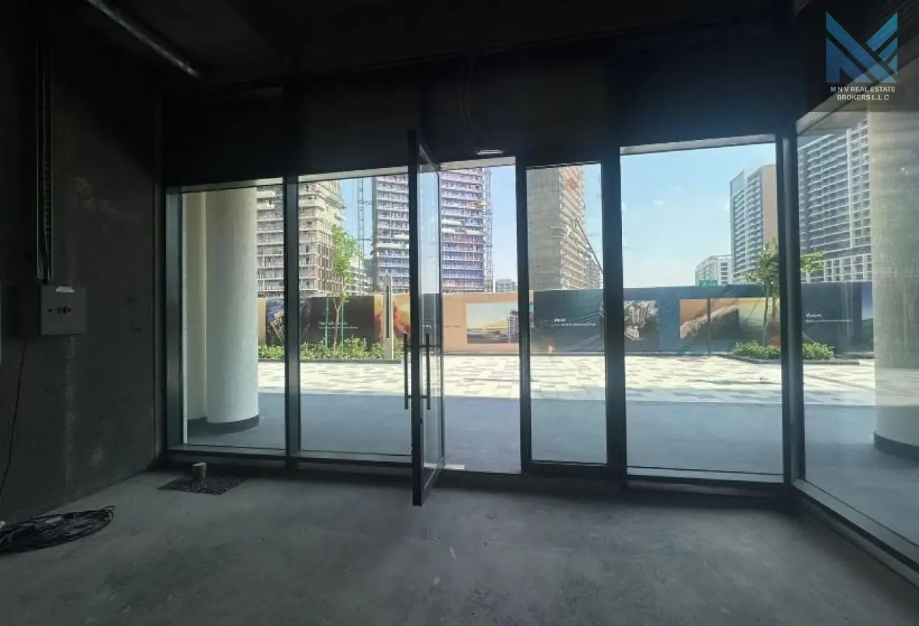 FOOD & BEVERAGES | PRIME LOCATION | HIGH FOOTFALL
