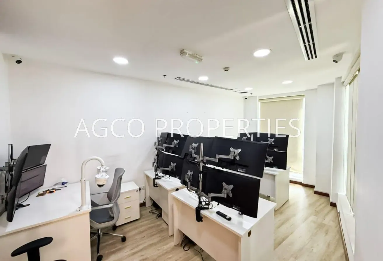 Fitted | Furnished | Near Metro | Hight Floor