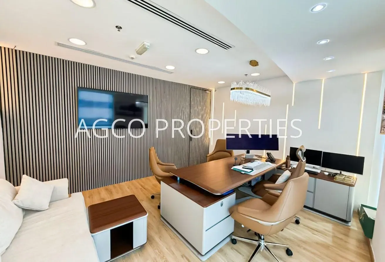Fitted | Furnished | Near Metro | Hight Floor