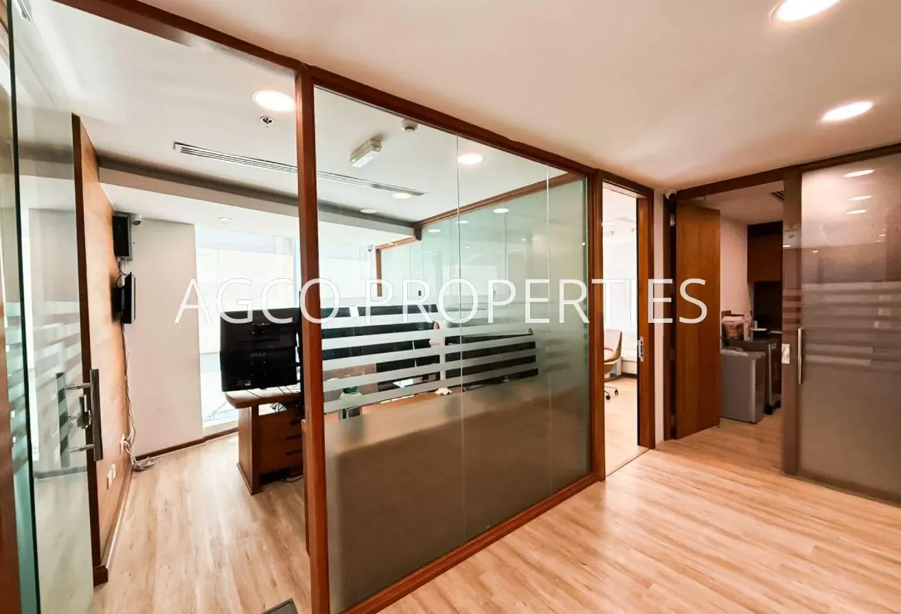 Fitted | Furnished | Near Metro | Hight Floor