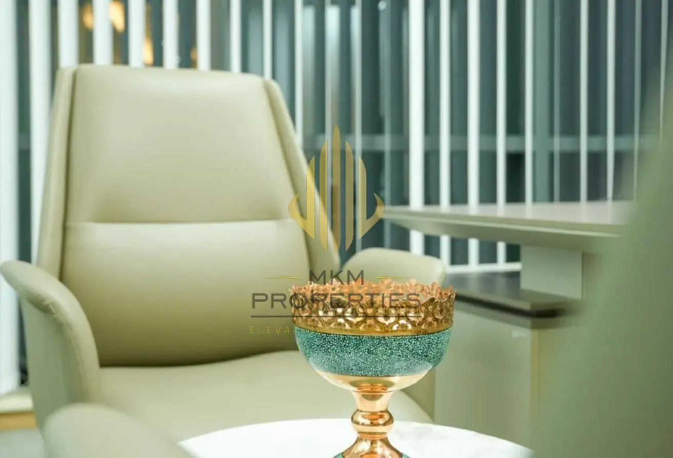 Distress Deal | Office for Sale | Regal Tower