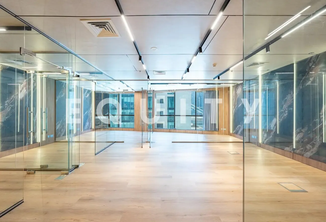 Vacant Now | Upgraded Office | Luxury Fit Out