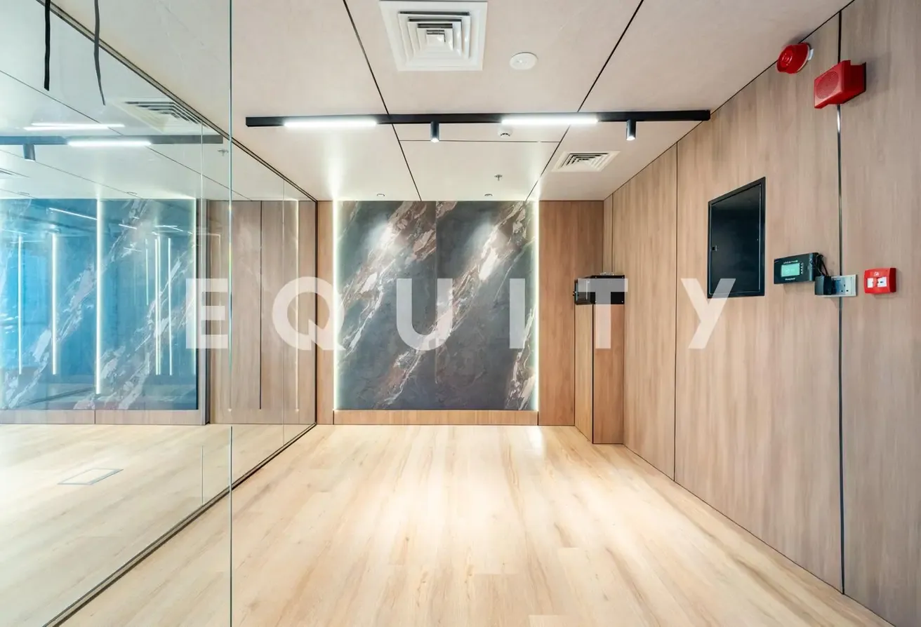 Vacant Now | Upgraded Office | Luxury Fit Out
