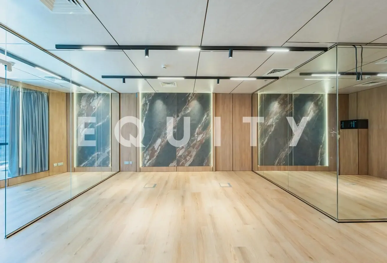 Vacant Now | Upgraded Office | Luxury Fit Out