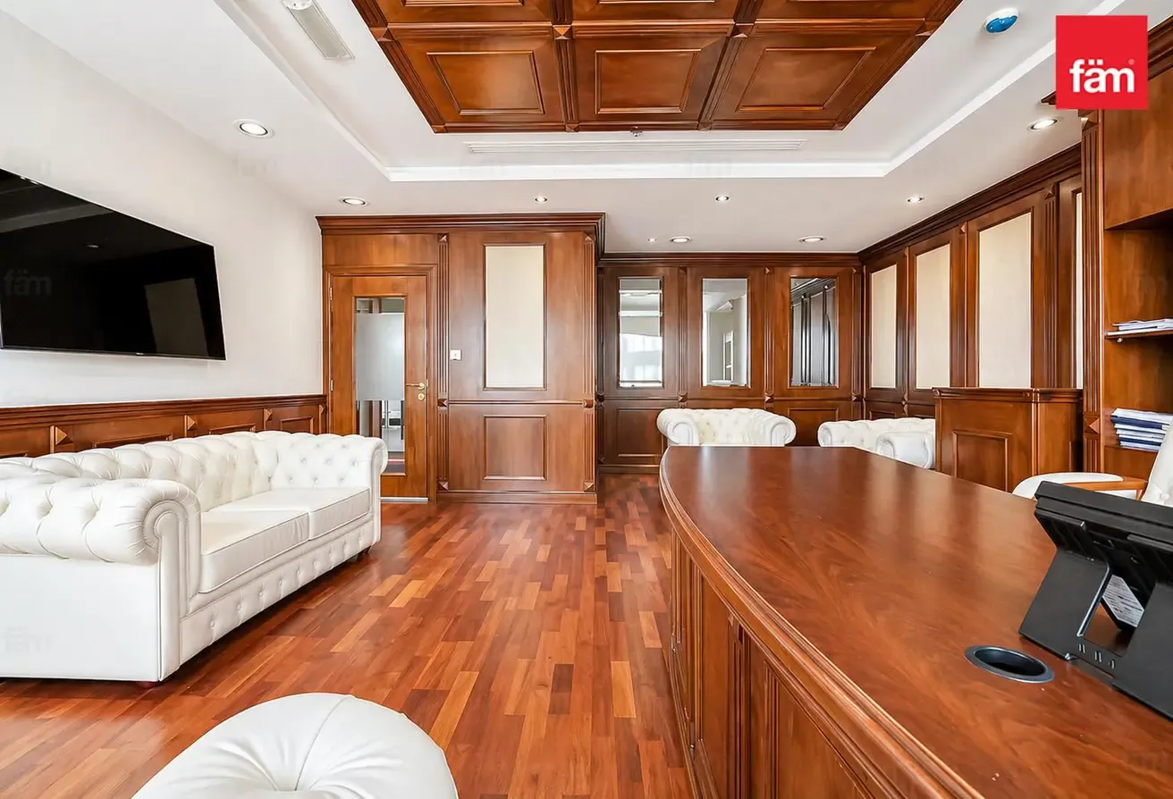 Fully Furnished | Near Metro | Community Expert