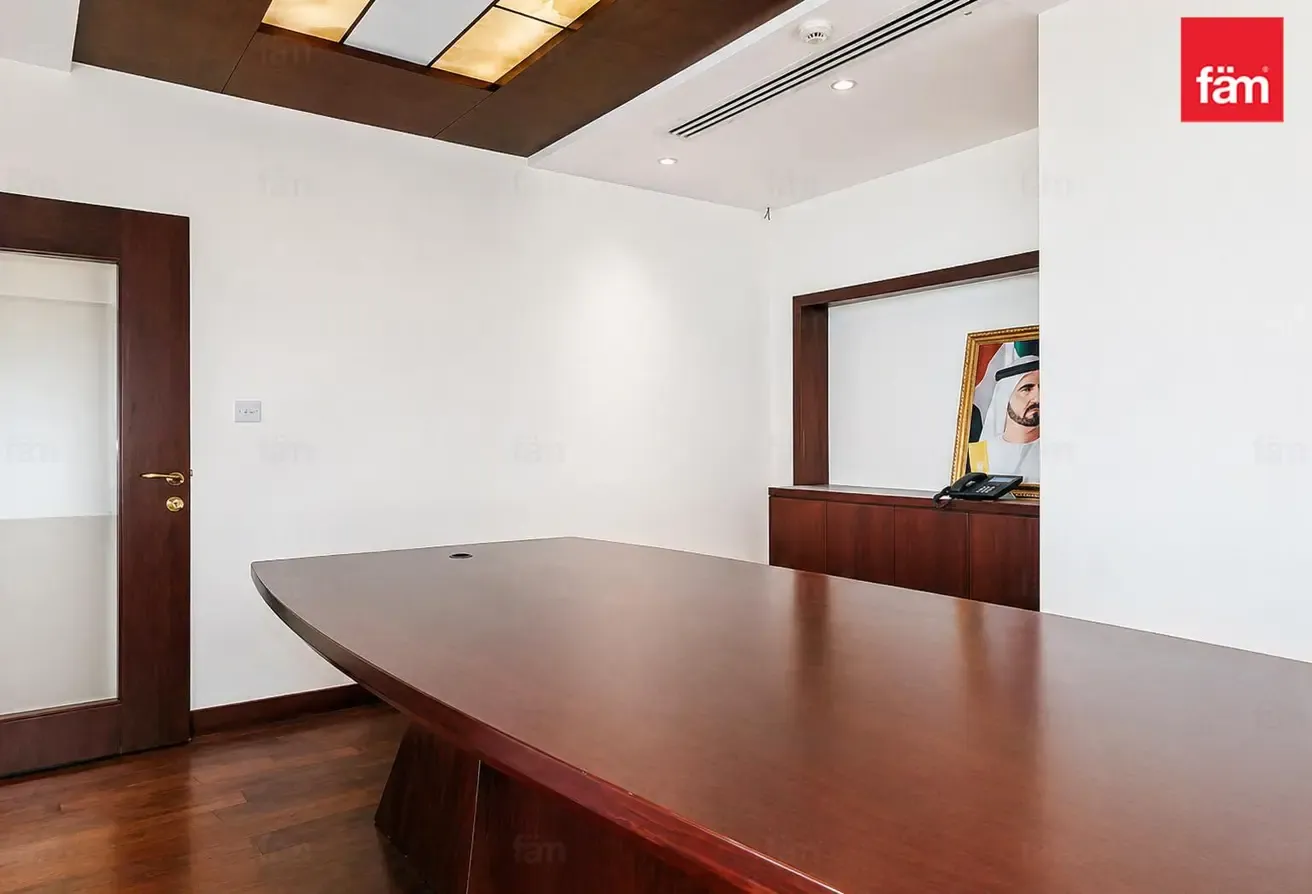 Fully Furnished | Near Metro | Community Expert