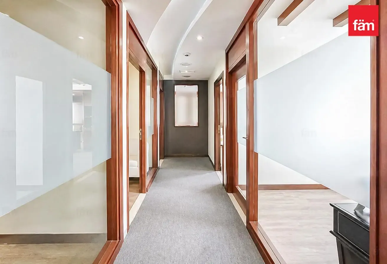 Fully Furnished | Near Metro | Community Expert