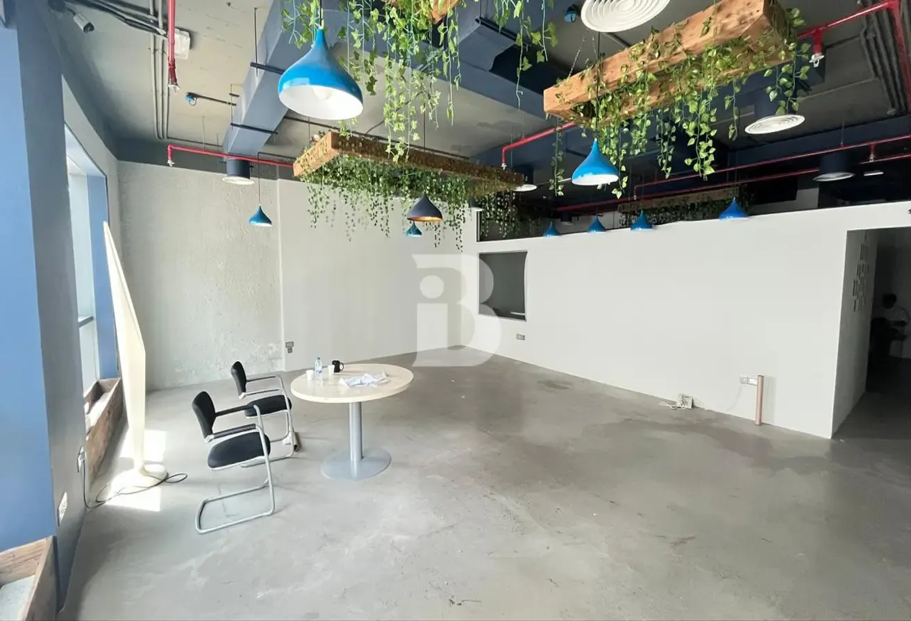Fully Furnished Office | Near Metro | Regal Tower – Business Bay