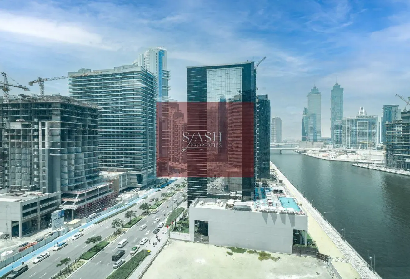 MULTIPLE OPTIONS| FULLY FITTED |CANAL VIEW