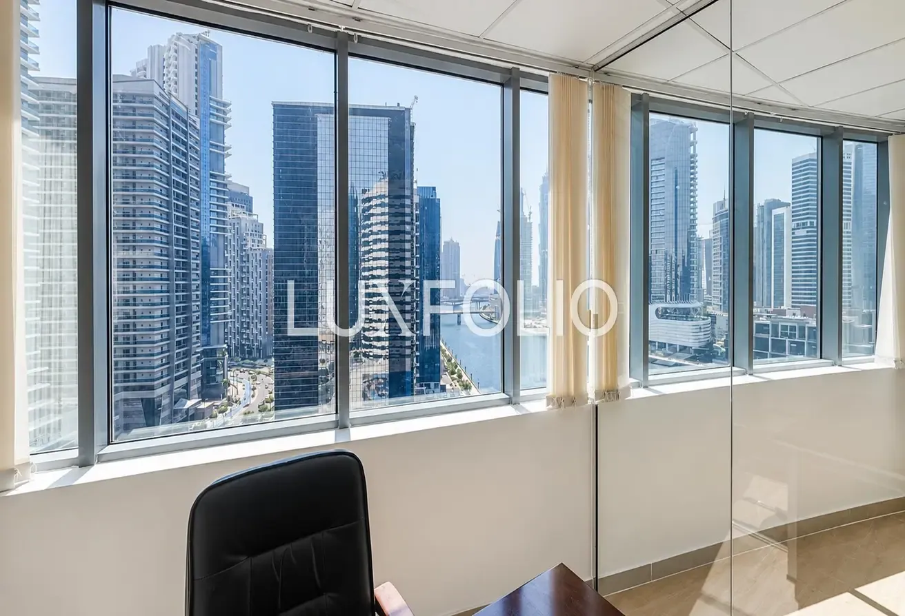 Vacant | Full Canal View | Partitioned