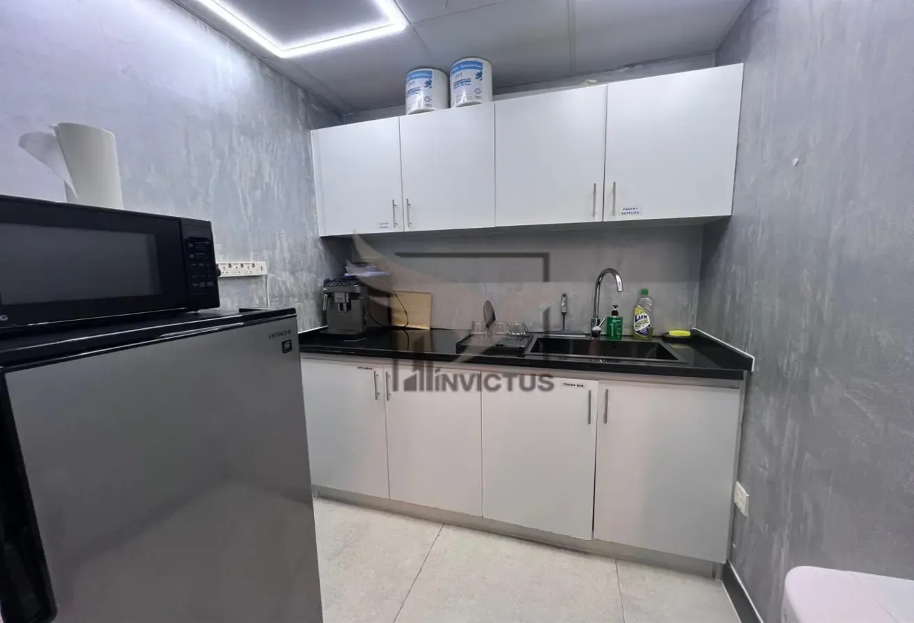 Combined Office Unit | Fully Fitted | High Floor