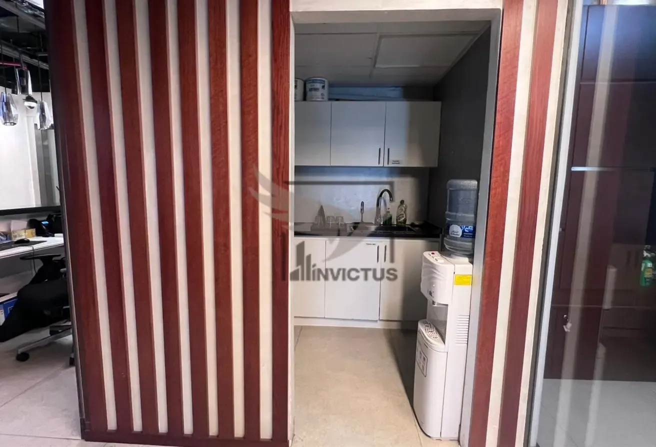 Combined Office Unit | Fully Fitted | High Floor