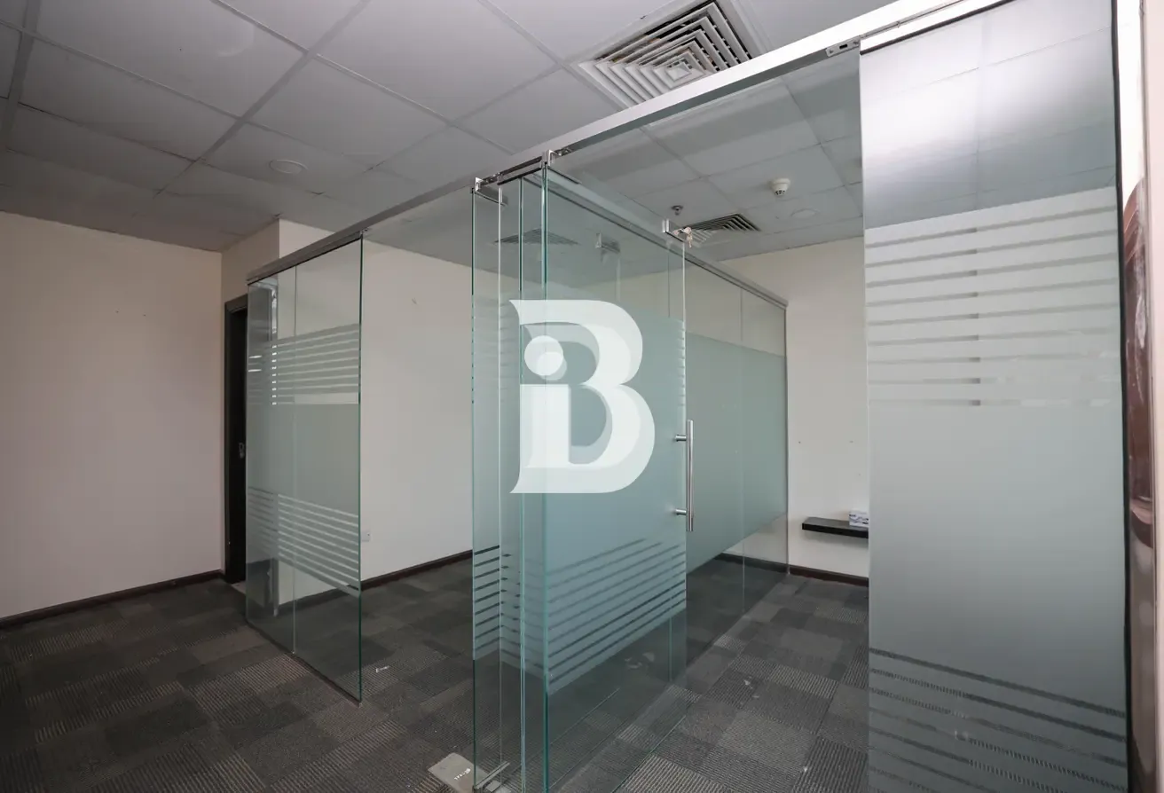 Office for Sale | XL Tower | Vacant