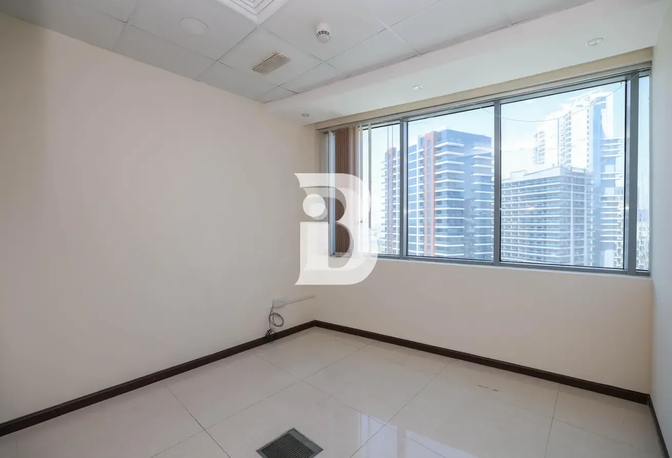 Office for Sale | XL Tower | Vacant