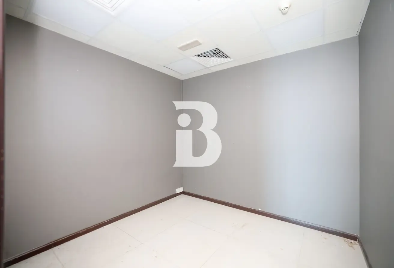Office for Sale | XL Tower | Vacant Office