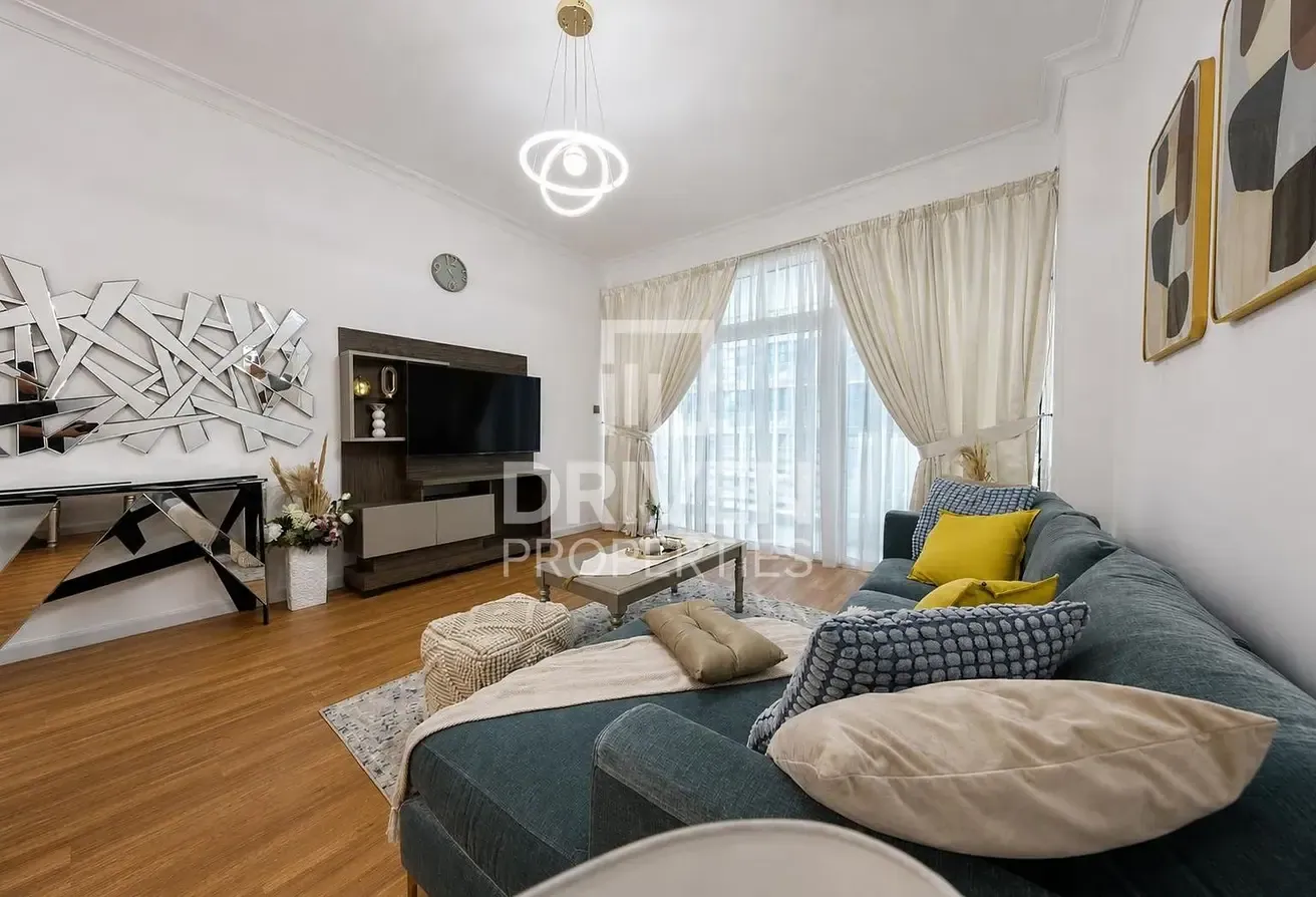 Partial Canal View | Furnished | Upgraded | Vacant